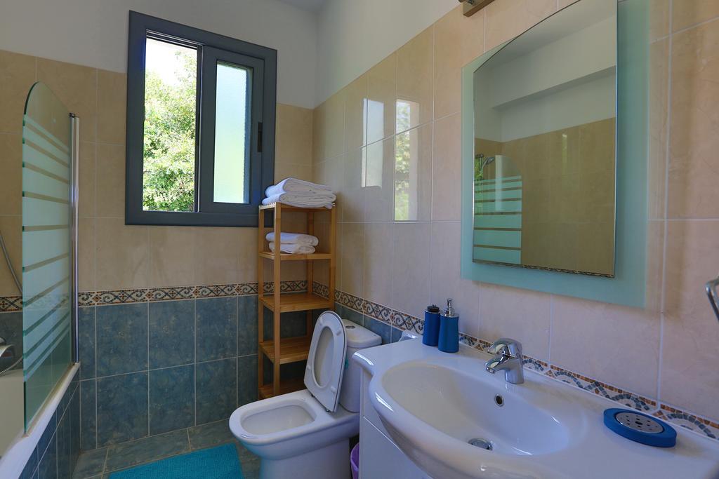 Villa Infinite Blu Paphos Kültér fotó